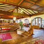 Johannesbad St. Georg 4*