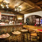 Johannesbad St. Georg Hotel 4*