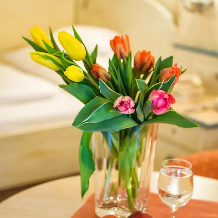 Johannesbad St. Georg Hotel